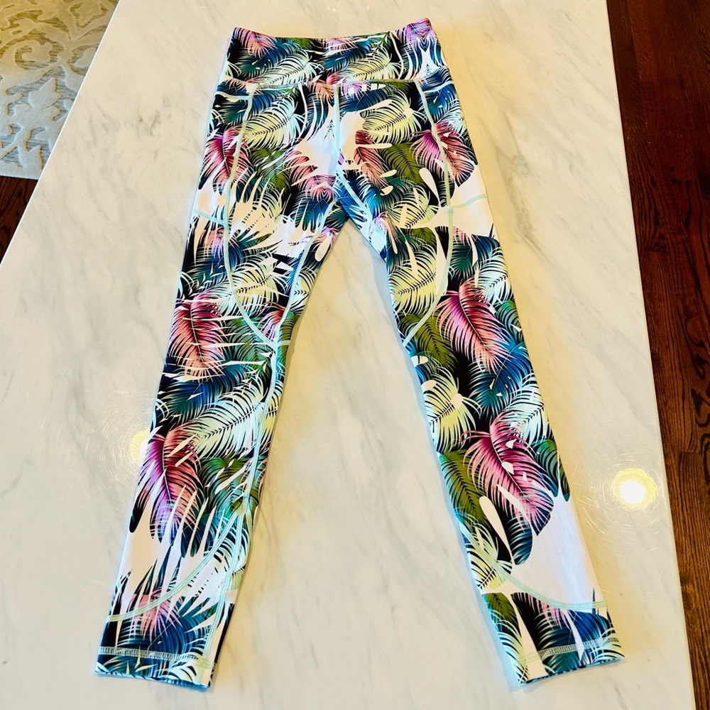 Zyia active tropical pocket light n tight high-rise leggings